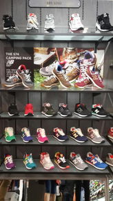 韓國(guó)代購(gòu)年末狂歡 韓版Adidas、Skechers與New Balance低至5折，鞋帽箱包一站購(gòu)齊