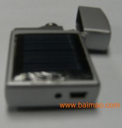 USB太陽能充電點煙器 您的便攜新能源搭檔，實惠便捷可上飛機